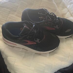 Brooks Black and Red Athletic Sneakers